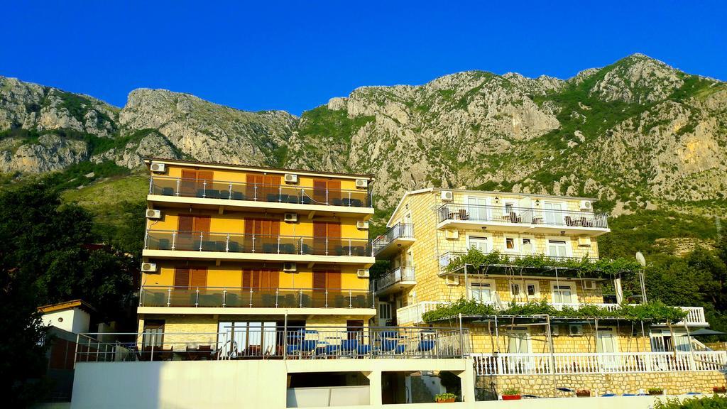 Apartments Dragisic Sveti Stefan Kültér fotó
