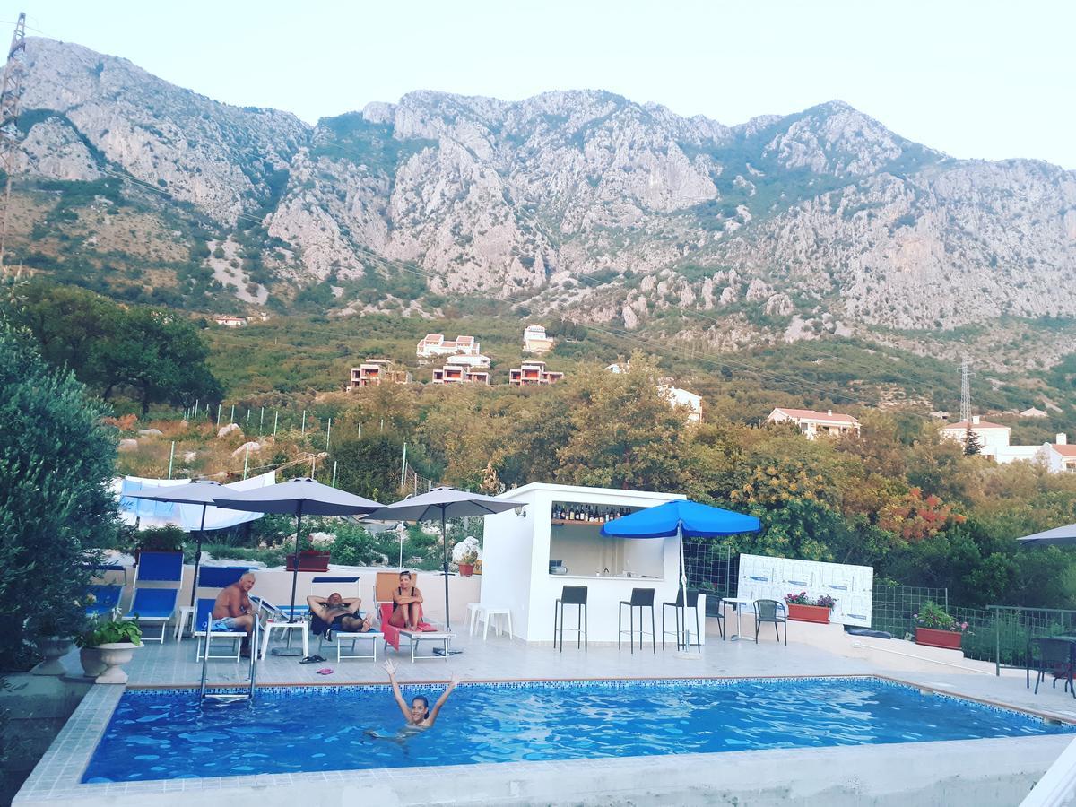 Apartments Dragisic Sveti Stefan Kültér fotó